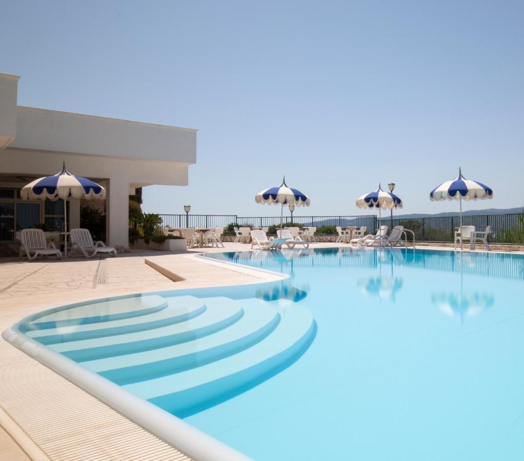 Svevo Sea House Aparthotel Vieste Bagian luar foto