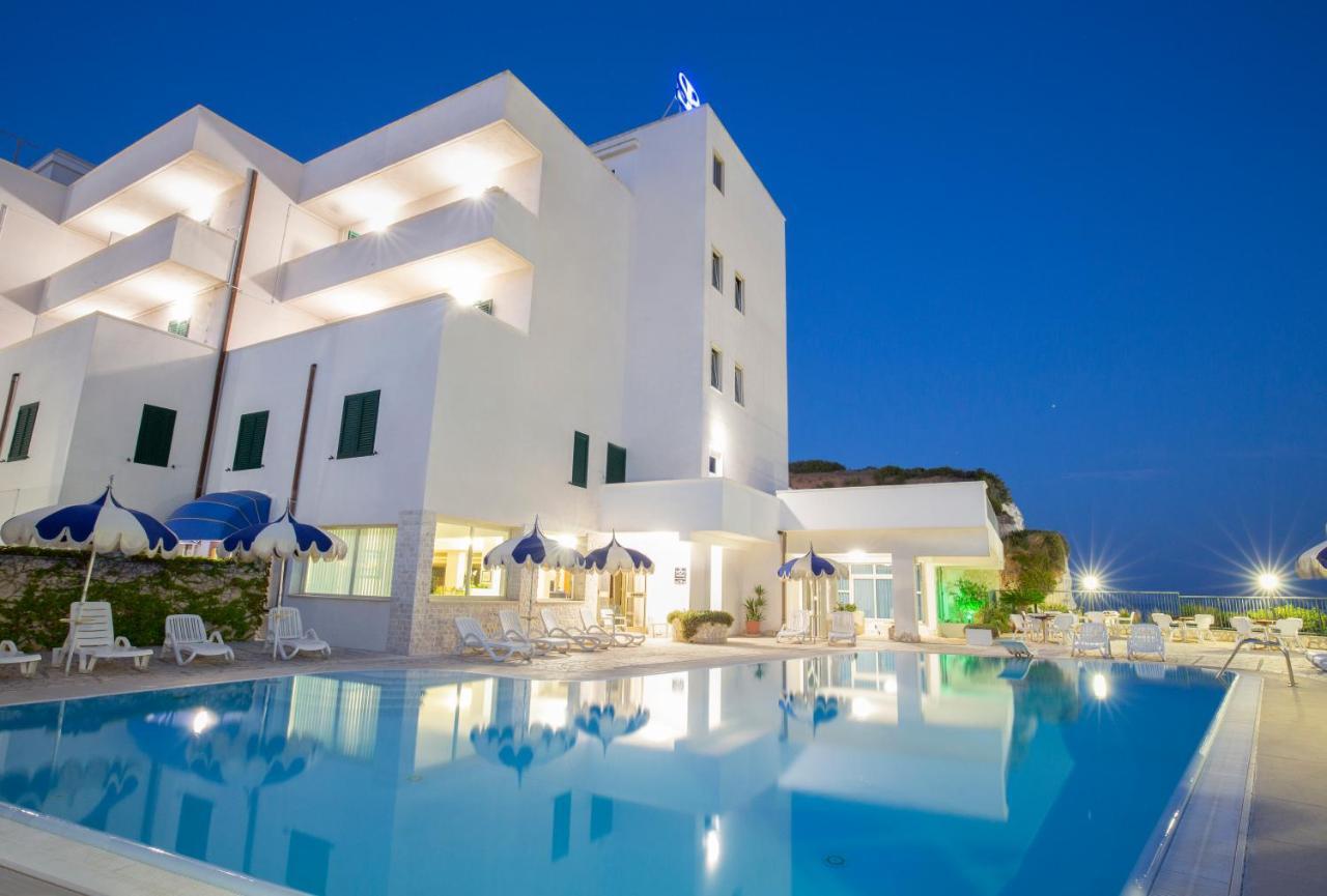 Svevo Sea House Aparthotel Vieste Bagian luar foto