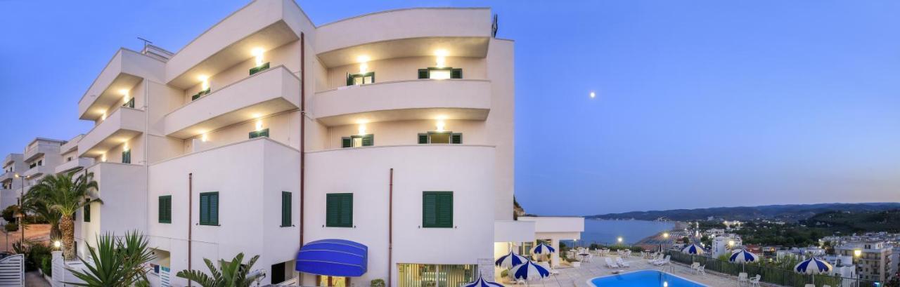 Svevo Sea House Aparthotel Vieste Bagian luar foto