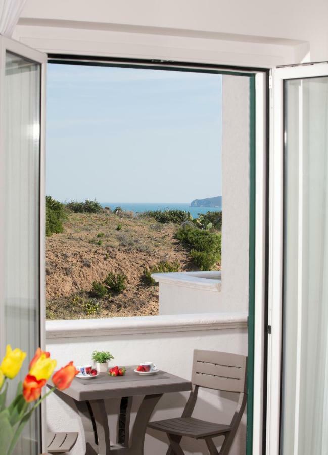 Svevo Sea House Aparthotel Vieste Bagian luar foto