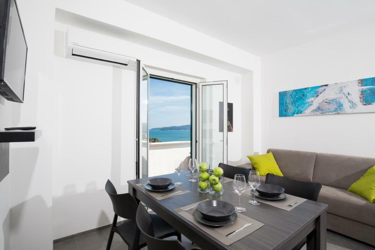 Svevo Sea House Aparthotel Vieste Bagian luar foto